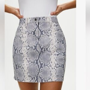 Aritzia - Wilfred Snake Print Mini Skirt